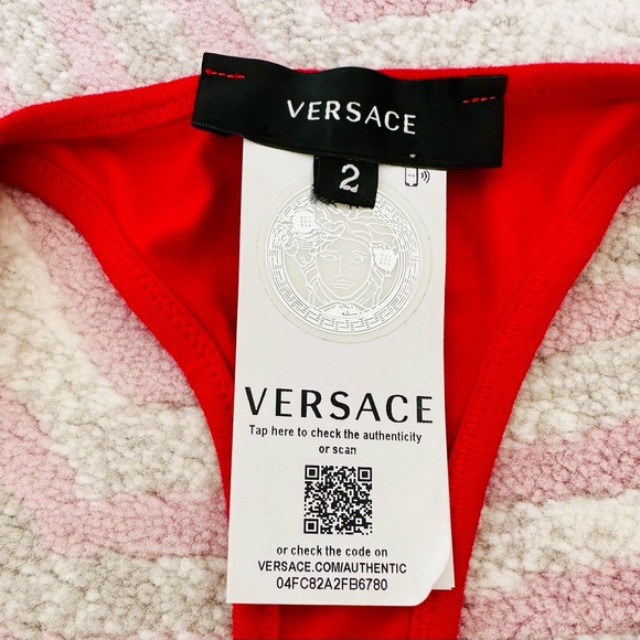Versace Greca Sport Bra in red. Size 2. Great condition - Picture 3 of 4
